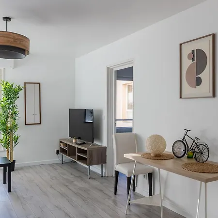 Le Petit Taison - Hyper Center アパート *