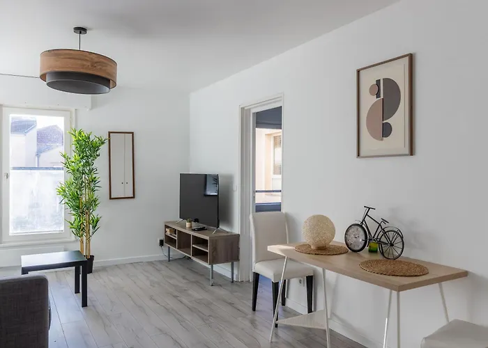 Le Petit Taison - Hyper Center Apartment *